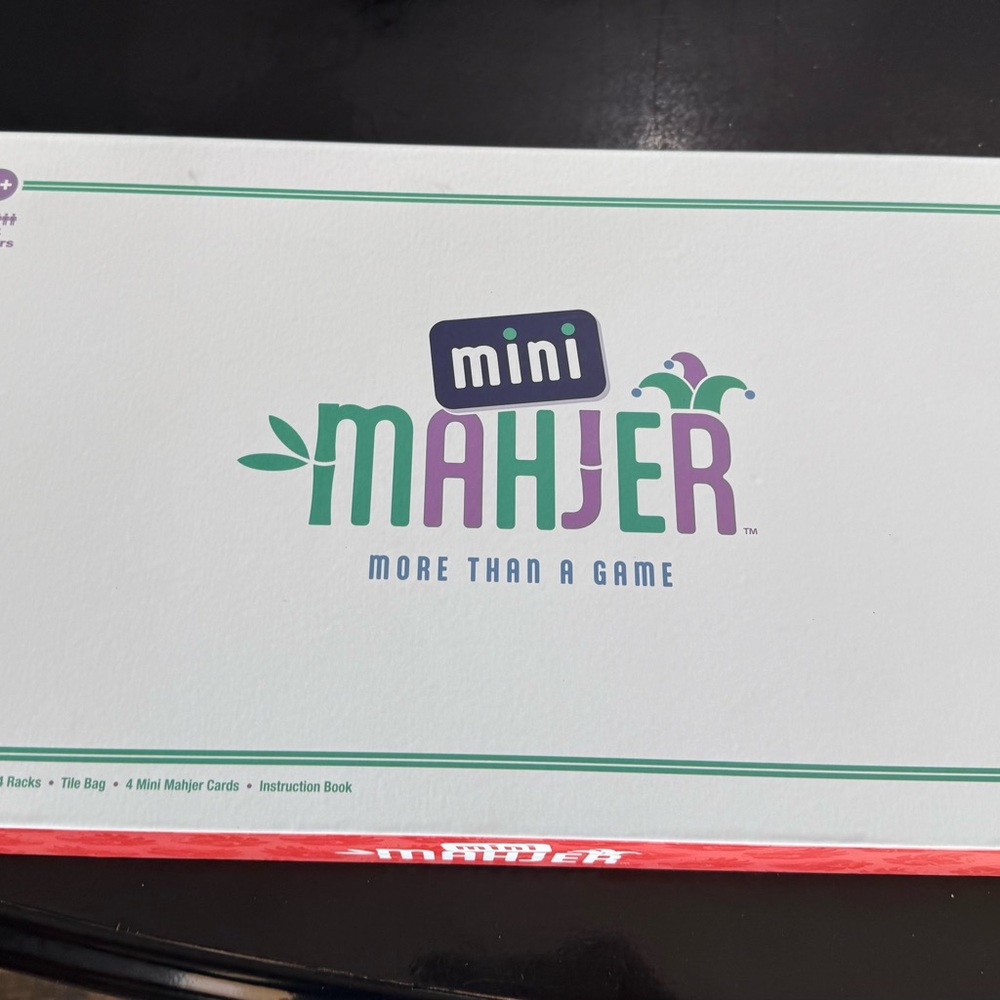 Mini Mahjer Game Set – Complete w/ Tiles, Racks, Mat & Guidebook